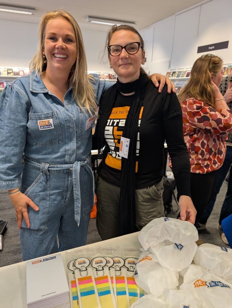 Twee medewerkers van MEE & de Wering op de Participatiemarkt